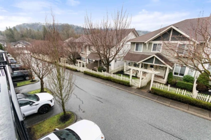 Garage Interior Photo of 33 4401 Blauson Boulevard, Abbotsford, BC