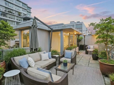 Swimming Pool Photo of 1576 W 8 Avenue, Vancouver, BC