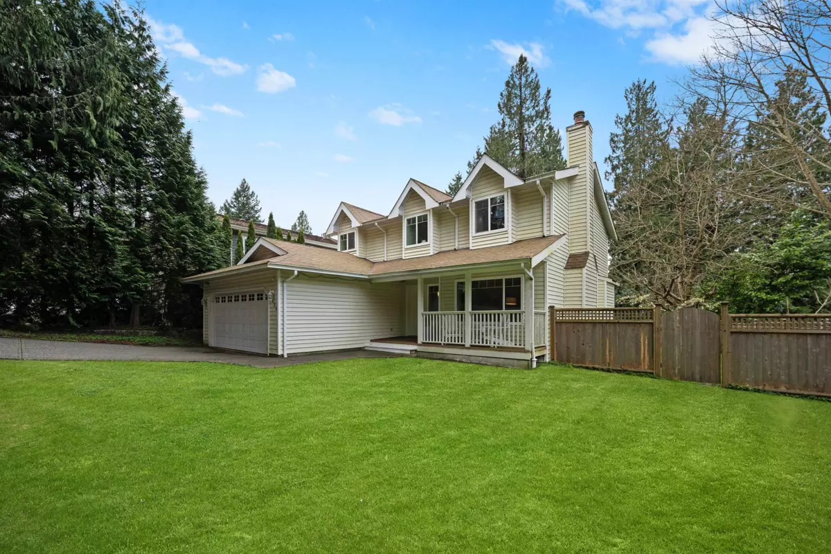 Family Room Photo of 5636 Marine Drive, West Vancouver, BC