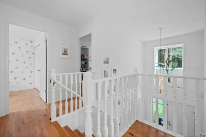 Mudroom Photo of 5636 Marine Drive, West Vancouver, BC