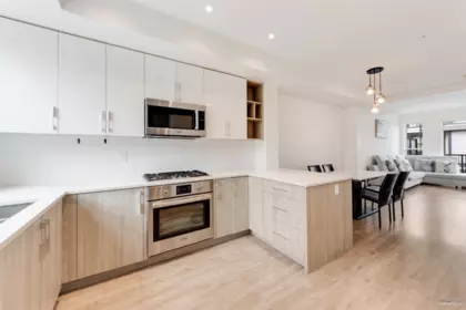 22 7039 Macpherson Avenue, Burnaby, BC, Burnaby — Townhouse for sale