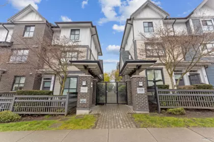 22 7039 Macpherson Avenue, Burnaby, BC, Burnaby — Townhouse for sale