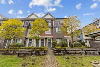 Outdoor Deck Photo of 22 7039 Macpherson Avenue, Burnaby, BC
