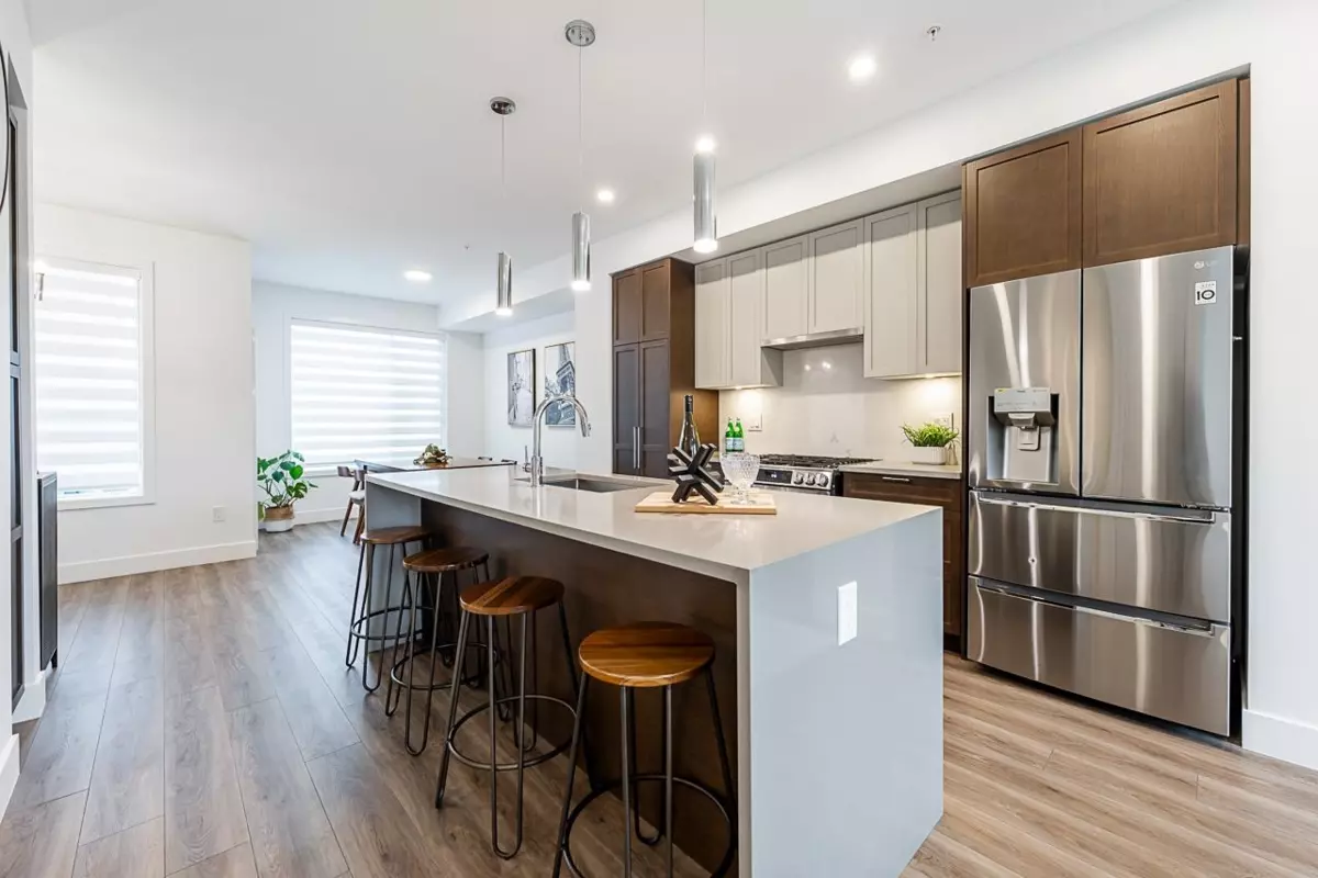 Dining Area Photo of 13 20763 76 Avenue, Langley, BC
