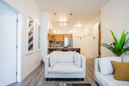Primary Bathroom Photo of 516 13733 107a Avenue, Surrey, BC