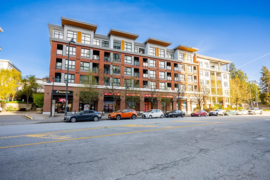 516 13733 107a Avenue, Surrey, BC