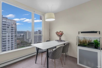 Breakfast Nook Photo of 1408 5189 Gaston Street, Vancouver, BC