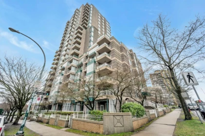 1408 5189 Gaston Street, Vancouver, BC, Vancouver — Apartment/Condo for sale