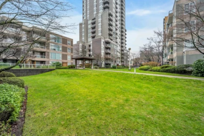 1408 5189 Gaston Street, Vancouver, BC, Vancouver — Apartment/Condo for sale
