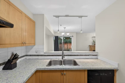 18 7128 Stride Avenue, Burnaby, BC, Burnaby — Townhouse for sale