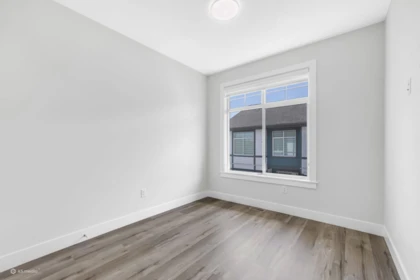 Basement Recreation Room Photo of 4 17528 60 Avenue, Surrey, BC