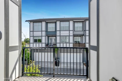 Office / Den Photo of 4 17528 60 Avenue, Surrey, BC