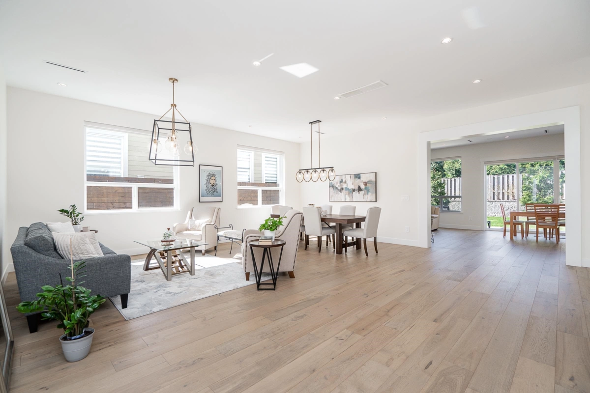 Living Room Photo of 576 Linton Street, Coquitlam, BC