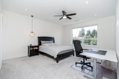 Laundry Room Photo of 576 Linton Street, Coquitlam, BC