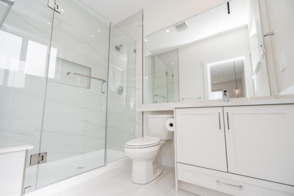 Mudroom Photo of 576 Linton Street, Coquitlam, BC