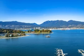 2001 277 Thurlow Street, Vancouver, BC