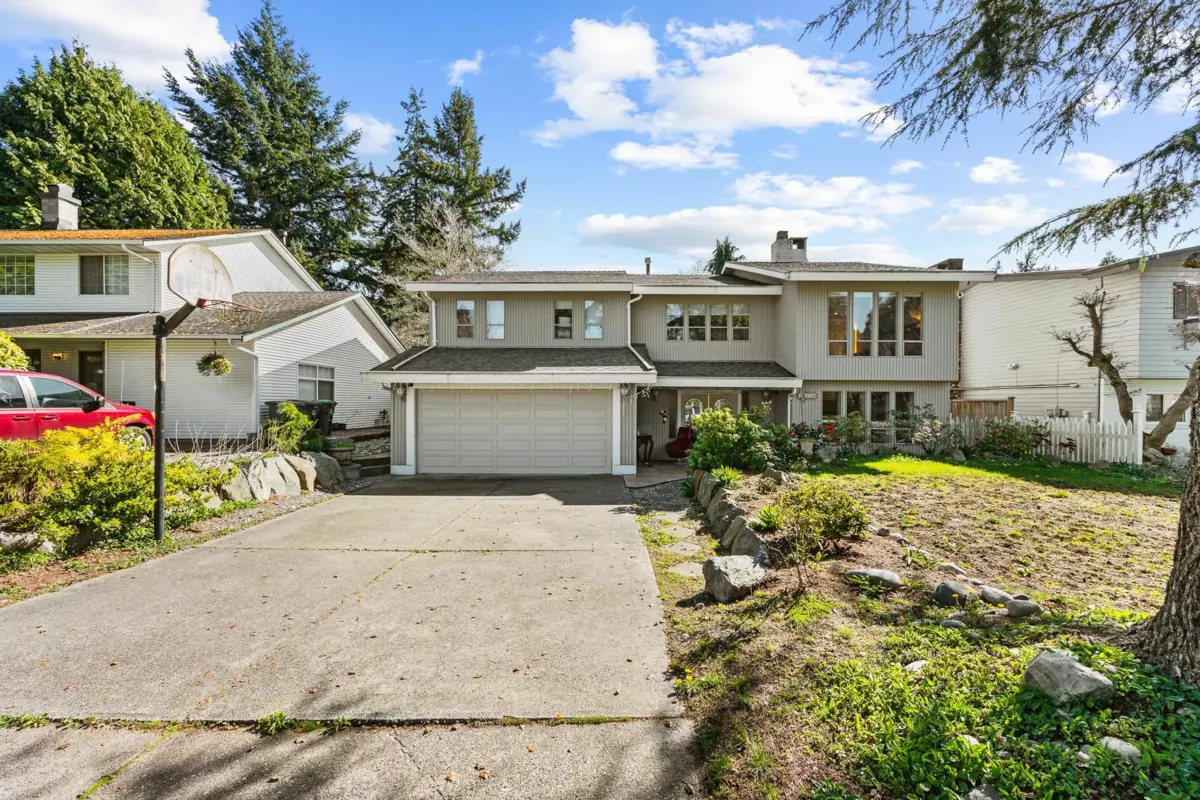 Exterior Rear Photo of 14710 16a Avenue, Surrey, BC