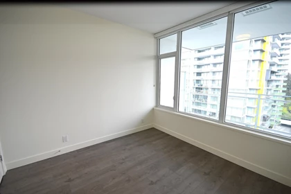 Walk-In Closet Photo of 1001 5051 Imperial Street, Burnaby, BC
