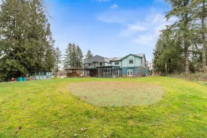 Front Yard Photo of 8097 198a Street, Langley, BC