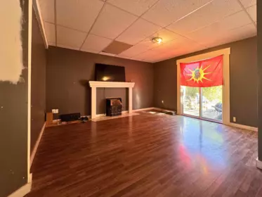 Entry Foyer Photo of 5799 Anchor Road, Sechelt, BC