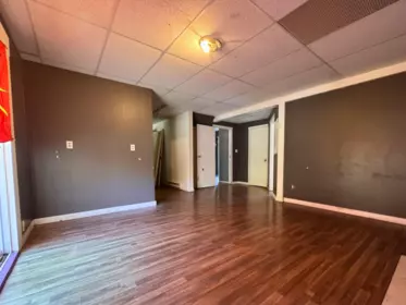 Hallway Photo of 5799 Anchor Road, Sechelt, BC