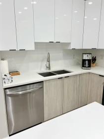 Kitchen Island Photo of 415 11655 Fraser Street, Maple Ridge, BC
