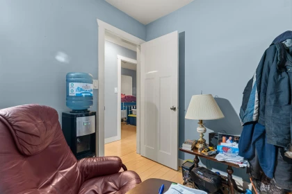 Walk-In Closet Photo of 9716 Corbould Street, Chilliwack, BC