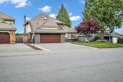 10646 E Glenwood Crescent, Surrey, BC, Surrey — Single Family Residence for sale