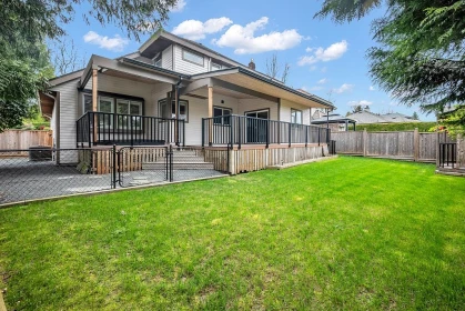 Fitness Center Photo Near 10646 E Glenwood Crescent, Surrey, BC