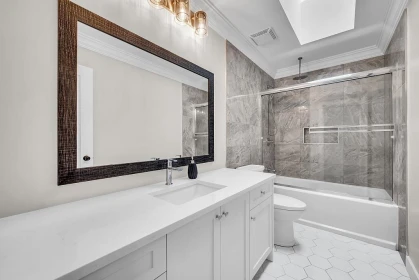Hot Tub / Spa Photo of 10646 E Glenwood Crescent, Surrey, BC
