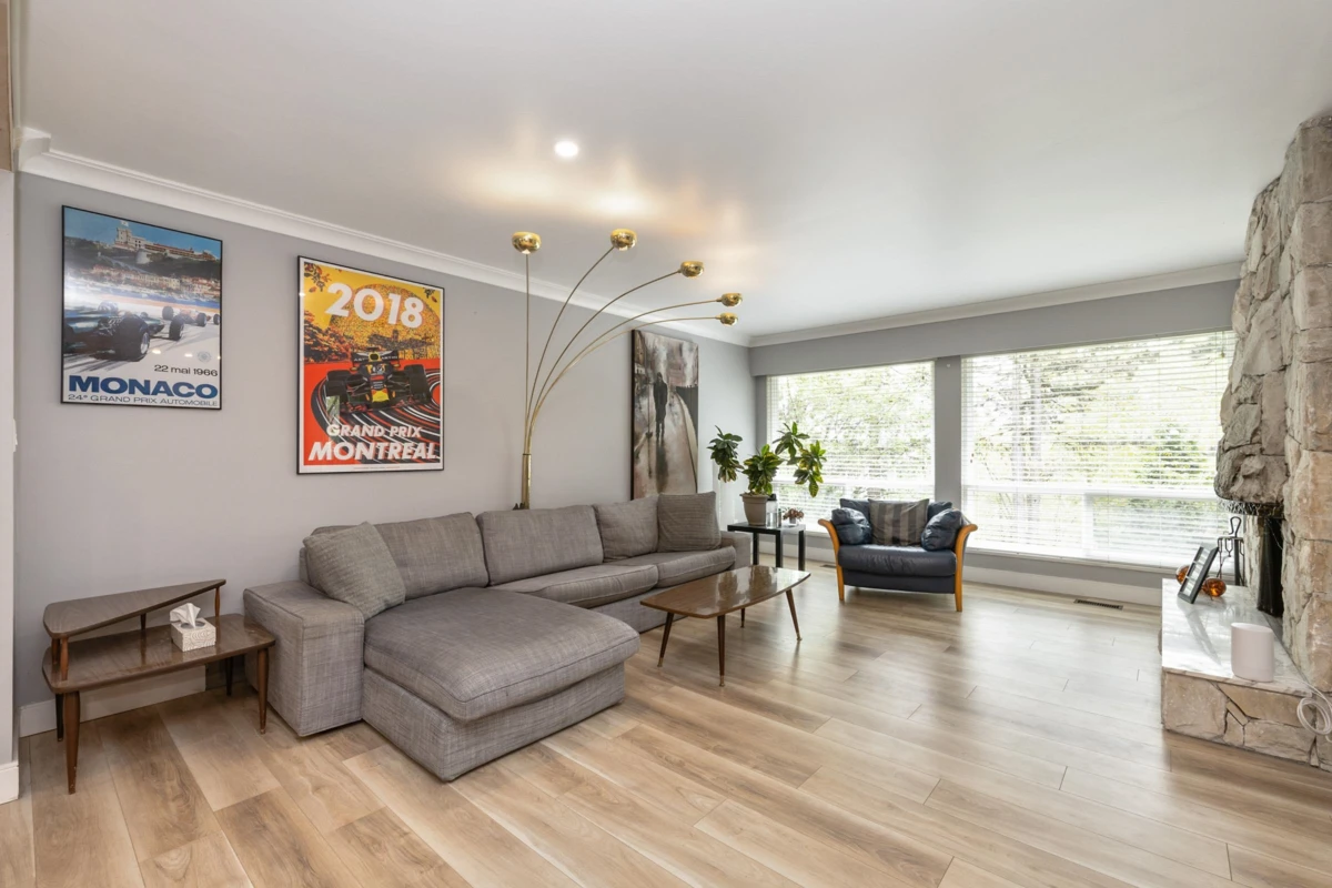 Dining Area Photo of 320 Gloucester Court, Coquitlam, BC