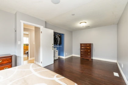 Basement Recreation Room Photo of 320 Gloucester Court, Coquitlam, BC