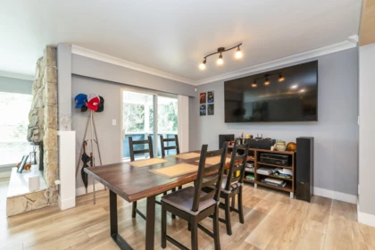 Breakfast Nook Photo of 320 Gloucester Court, Coquitlam, BC