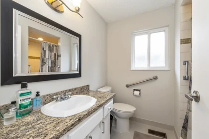 Office / Den Photo of 320 Gloucester Court, Coquitlam, BC