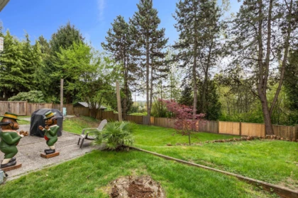 Swimming Pool Photo of 320 Gloucester Court, Coquitlam, BC