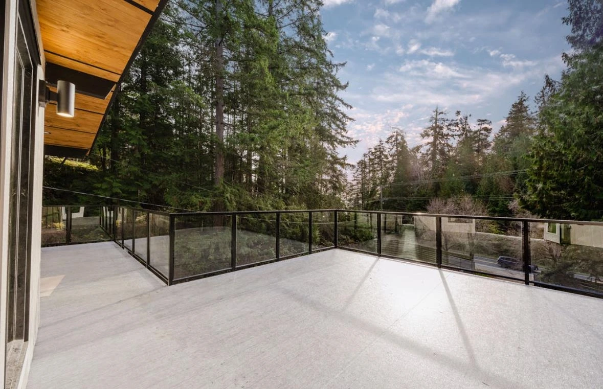 Exterior Rear Photo of 6960 Sunshine Coast Highway, Sechelt, BC
