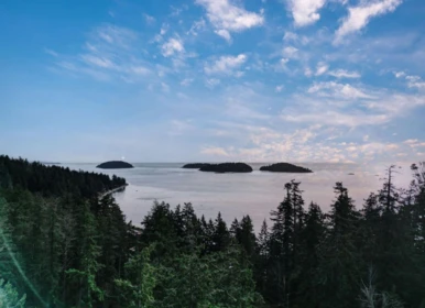 Hot Tub / Spa Photo of 6960 Sunshine Coast Highway, Sechelt, BC