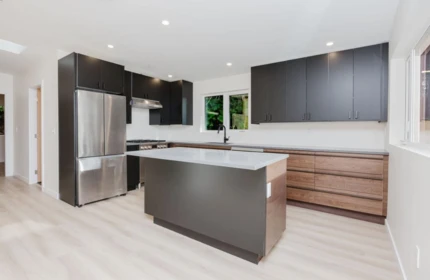 Kitchen Photo of 6960 Sunshine Coast Highway, Sechelt, BC