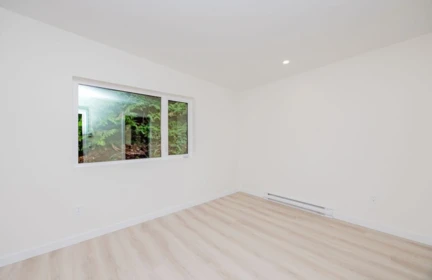 Laundry Room Photo of 6960 Sunshine Coast Highway, Sechelt, BC