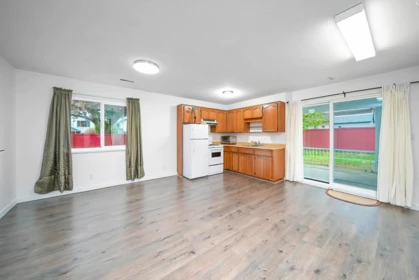 Staircase Photo of 14932 98a Avenue, Surrey, BC