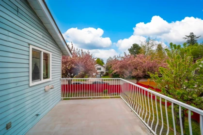 Swimming Pool Photo of 14932 98a Avenue, Surrey, BC