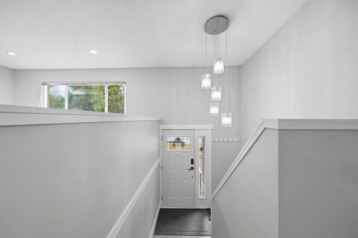 Family Room Photo of 21139 Cook Avenue, Maple Ridge, BC