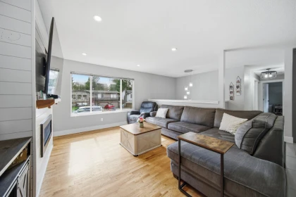 Primary Bedroom Photo of 21139 Cook Avenue, Maple Ridge, BC
