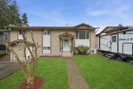 21139 Cook Avenue, Maple Ridge, BC