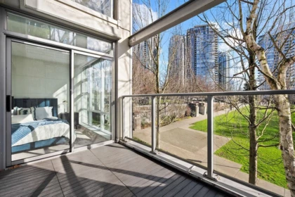 Entry Foyer Photo of TH105 638 Beach Crescent, Vancouver, BC