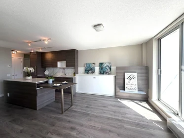 Kitchen Photo of 1902 13398 104 Avenue, Surrey, BC