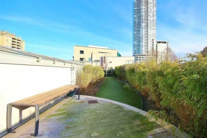 Swimming Pool Photo of 1902 13398 104 Avenue, Surrey, BC