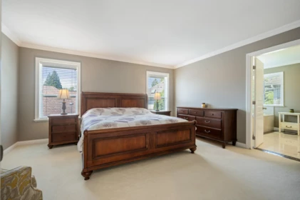 Garage Interior Photo of 1771 144 Street, Surrey, BC