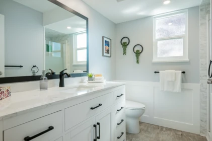 Hallway Photo of 20976 93b Place, Langley, BC