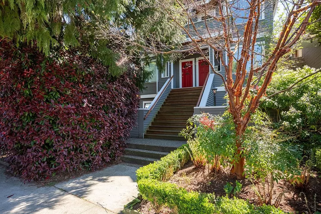 Exterior Rear Photo of B 3546 Point Grey Road, Vancouver, BC